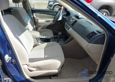 2005 Toyota Camry Se из США, поврежденный, VIN 4T1BE32K15U078549